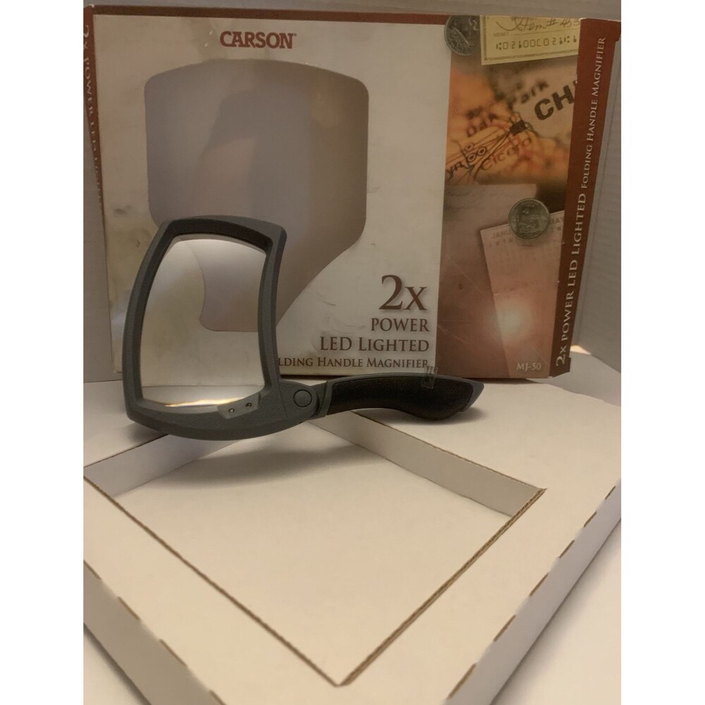 Carson 2X LED Lighted Folding Rectangular Magnifier - Picture 4 of 4